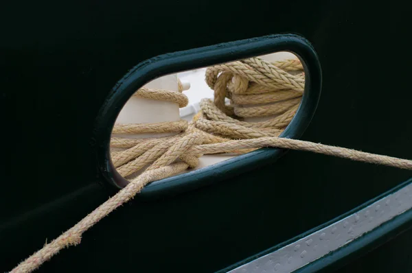 Cordes sur le bateau — Photo