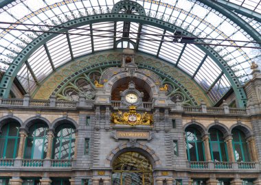Antwerp Merkez Tren İstasyonu