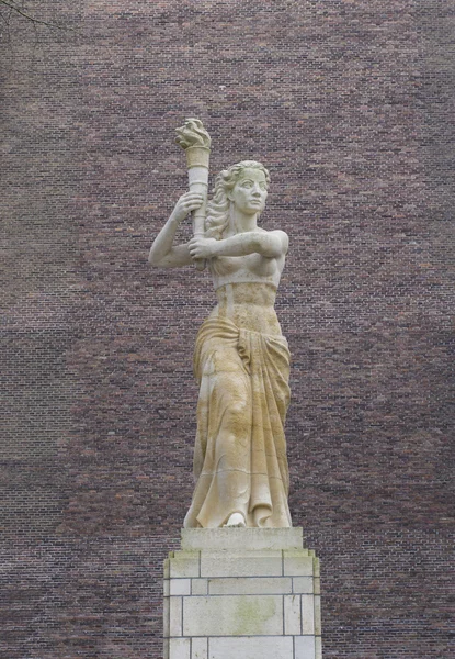 Standbeeld in utrecht, Nederland — Stockfoto