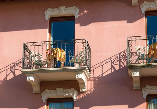 Mały balkon — Zdjęcie stockowe
