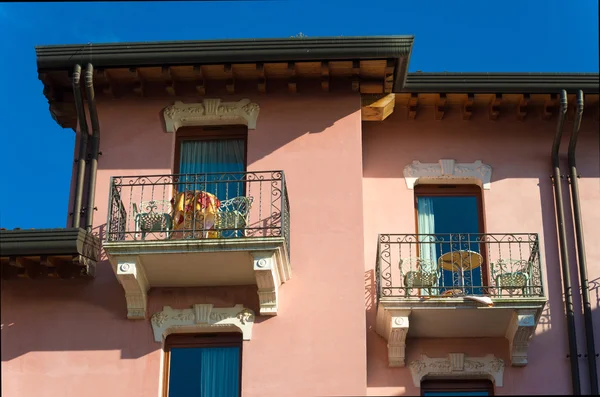 Balcones pequeños — Foto de Stock