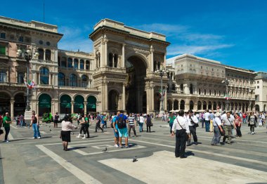 alışveriş merkezinde milano, İtalya