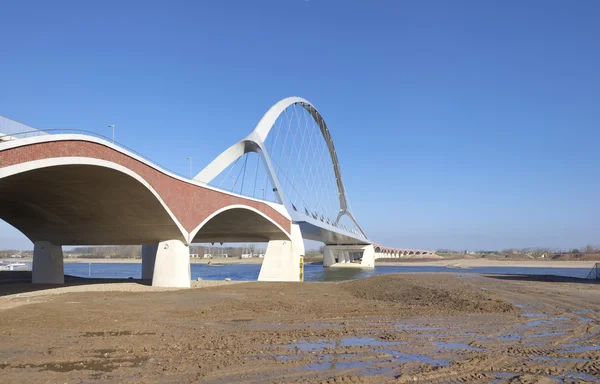 Nova ponte arco — Fotografia de Stock
