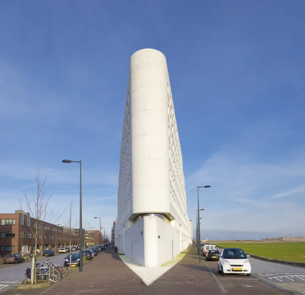 Modern apartment block — Stock Photo, Image