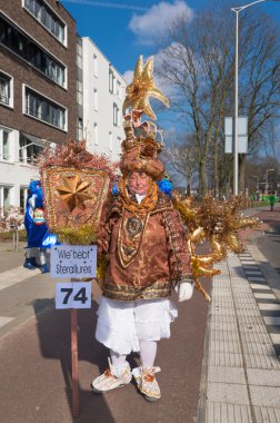 Karnaval katılımcı