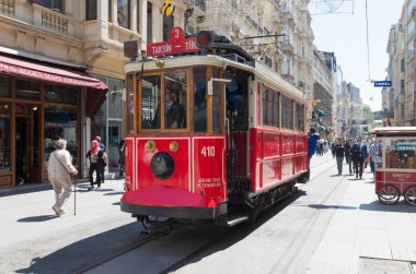 nostaljik istiklal caddesi tramvay