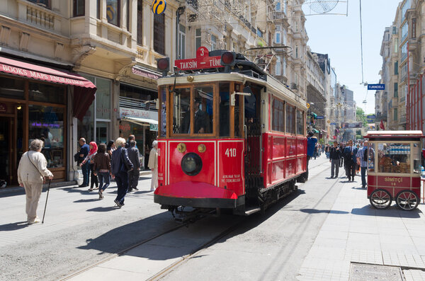 Nostalgic Istiklal Caddesi Tram