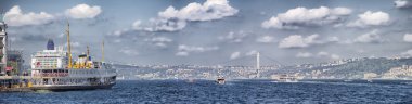 istanbul'da Feribot Tekne