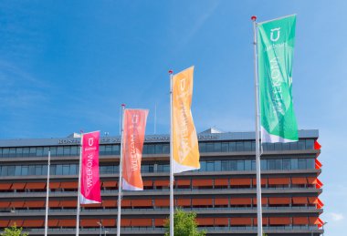 adil ticaret Binası