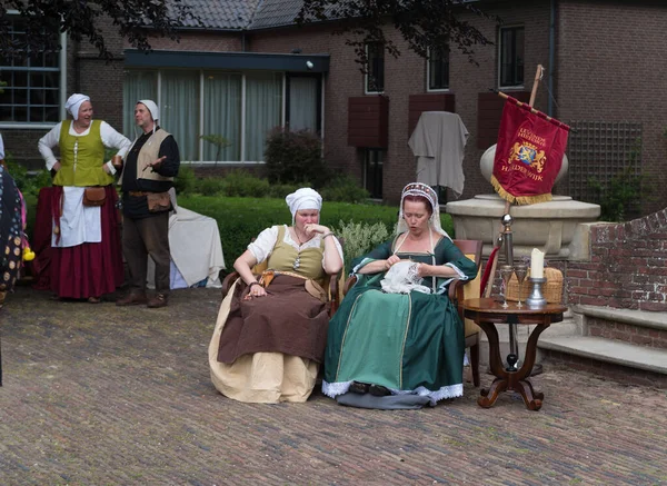 Hierden Nederland Juni 2019 Vrouw Middeleeuwse Kleding Een Workshow Middeleeuwse — Stockfoto