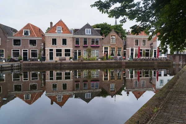 Spaarndam Netherlands July 2019 Spaarndam Spaarndam 是荷兰北荷兰省的一个小村庄 位于斯帕尔内河和伊J湖畔 — 图库照片