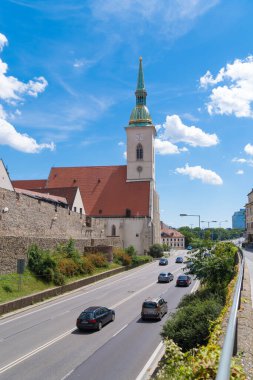 St. Martin Katedrali, Slovakya 'nın Bratislava şehrinde bulunan ve Bratislava Katolik Başpiskoposluğunun katedrali olan bir kilisedir..