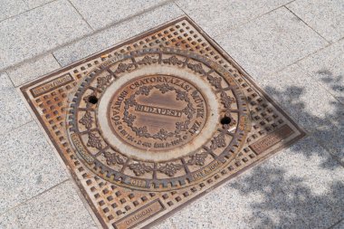 Budapeşte 'de kanalizasyon kapağı, hungary