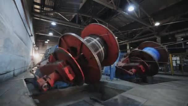 Inside the cable workshop, a modern cable factory. Cable twisting machine, industrial interior — Stock Video