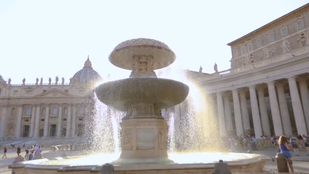 St. Peters Square. Italy, Rome. Slow Motion Fountain in St. Peters Square. — Stock Video