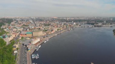 Kiev havadan. Havadan kiev seti. Kiev üzerinde uçuş. Kiev merkez havadan