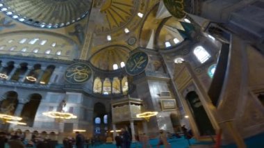 Türk camisinin kubbesi içeriden. Bir Türk camisinin iç tablosu. İslami cami