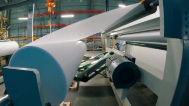 Sintepon üretim fabrikası. Syntepon üretim süreci. Sintepon yapımı.