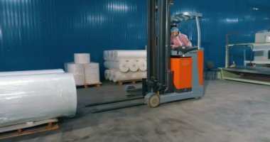 Forklift taşıyıcıları dokumasız malzemeler. Forklift taşıma ruloları agrofiber