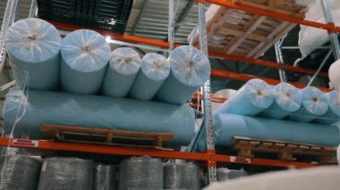 Yakın çekim polyester rulo, dokunmamış kumaş yakın plan, sentetik dokunmamış kumaş.