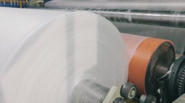 Sintepon yapımı. Sintepon üretim fabrikası. Syntepon üretim süreci