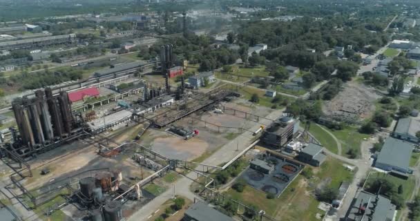 Pohled na hutní elektrárnu z dronu. Pohled shora. Velký pohled na průmyslové zóny drone. — Stock video