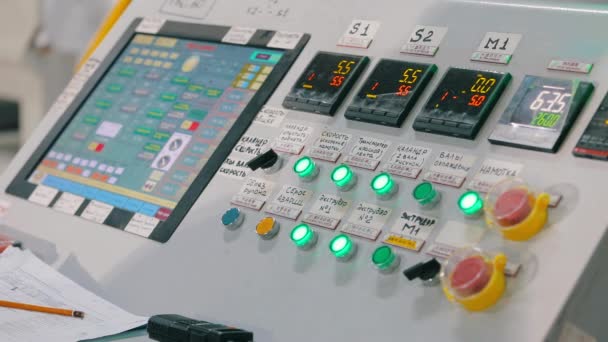 Control Panel Modern Machine Cnc Machine Monitor Screen Modern Cnc — Stock Video