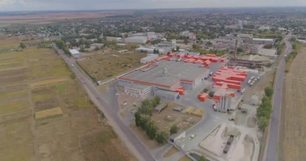 Moderna Vista Dall Alto Della Fabbrica Che Vola Intorno Una — Video Stock