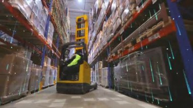 Depoda modern bir forklift. Modern teknolojilerin görselleştirilmesi. Grafikleri olan modern bir depoda forklift..