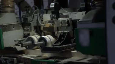 The rotating mechanism of the woodworking machine, Modern woodworking machine.