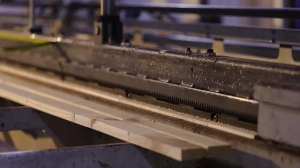 Munkaáramlás Egy Bútorgyárban Gyártási Folyamat Egy Modern Bútorgyárban Fafeldolgozó Üzem — Stock videók