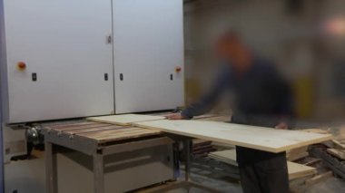 Endüstriyel içişleri, marangoz fabrikasında çalışma süreci, mobilya üretimi..
