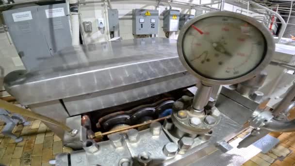 Manometer Einer Fabrik Pfeilbewegung Auf Einem Industriellen Manometer Industrielle Manometer — Stockvideo