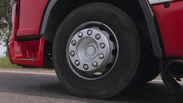 Truck Wheels Motion Close Shooting Truck Wheels Close Truck Moving — Stock Video