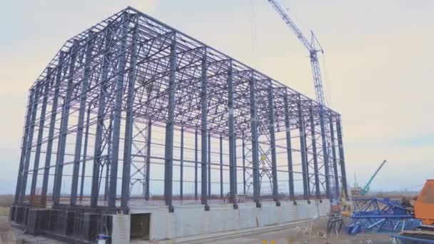 Kovový Rám Průmyslové Budovy Výstavba Průmyslové Budovy Výstavba Velkého Skladu — Stock video