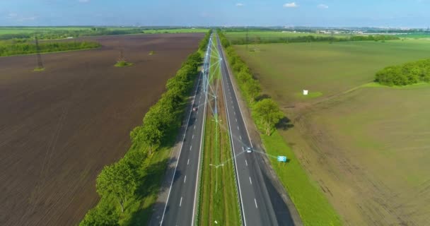 スマート自動道路の可視化 車の中の人工知能 現代のスマートロードの概念 安全な道路 — ストック動画