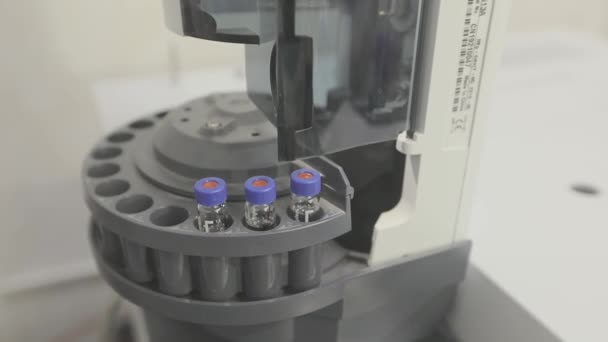 Scientist Inserts Test Tube Cyntrefuge Close Centrifuge Laboratory Close Test — Stock Video