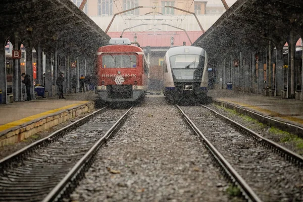 Bucharest Romania December 2021 Trains Passengers Gara Nord North Railway — Stock Photo, Image