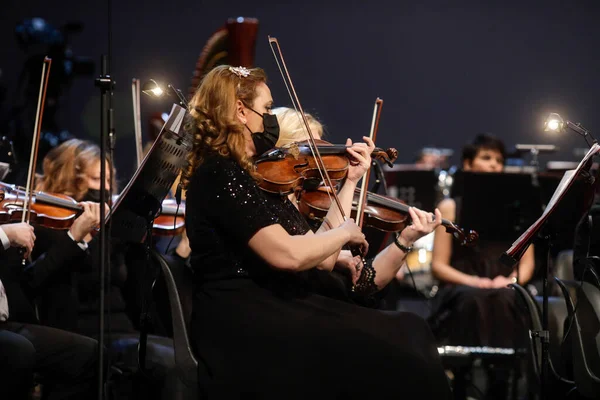 Bucarest Rumania Enero 2022 Miembros Una Orquesta Música Clásica Actúan —  Fotos de Stock