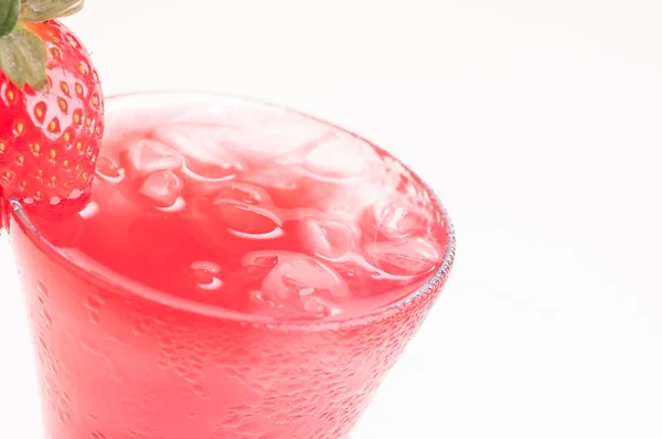 Aardbei fizz cocktail extreme close-up — Stockfoto