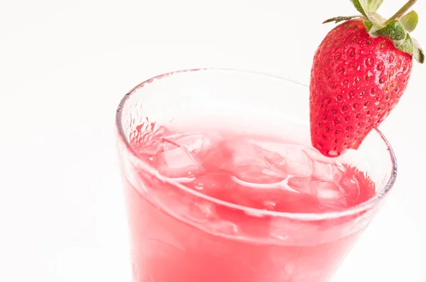 Aardbei fizz cocktail bovenzijde weergave — Stockfoto