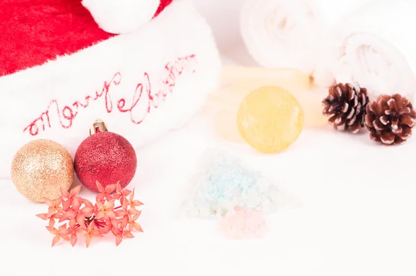 Lázeňská dovolená vánoční strom ve tvaru soli do koupele a mýdla zblízka Stock Fotografie