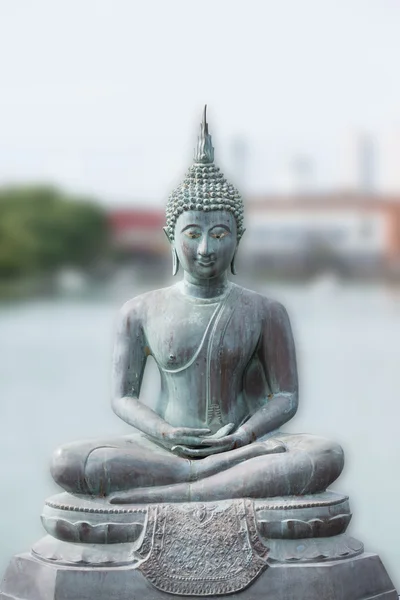 Статуя Будди у temple Сима malaka в Коломбо, Шрі-Ланка Стокове Зображення
