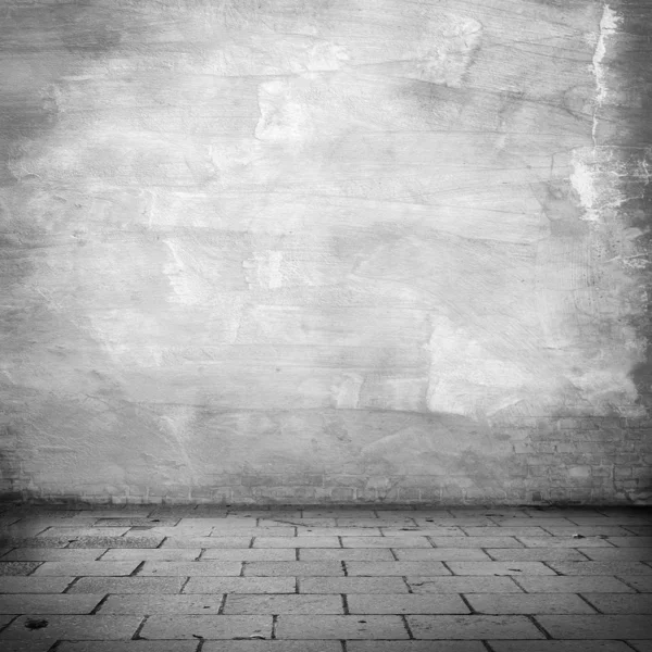 Grunge fond, blanc plâtre texture murale gris trottoir abandonné entrepôt extérieur fond urbain pour votre concept ou projet — Photo