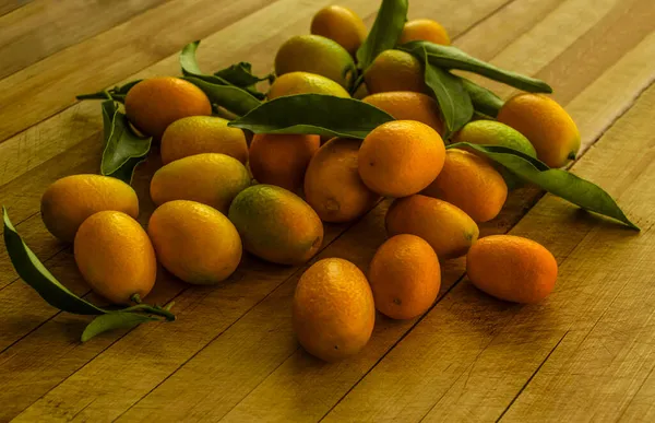 Group Golden Orange Kumquat Tropical Small Citrus Fruits Edible Peel — Stock Photo, Image