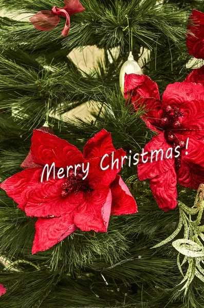 Large Flowers Artificial Poinsettia Pine Branches White Toys Inscription Merry — Stockfoto