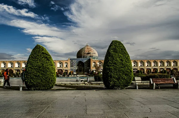 Isfahan Iran Listopada 2021 Plac Naqsh Jahan Ogromnym Parkiem Najpiękniejszym — Zdjęcie stockowe