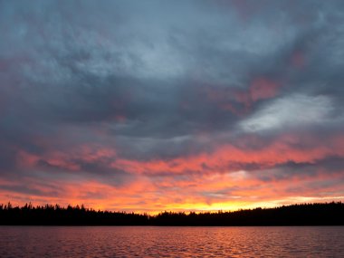 Karelya göle geri çevirmek