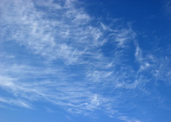 Luchtachtergrond met wolken. — Stockfoto