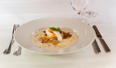 Mantarlı patates çorbası